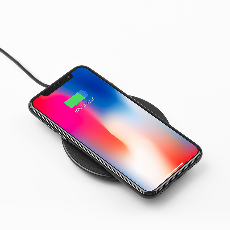 cw14 round wireless charger charging