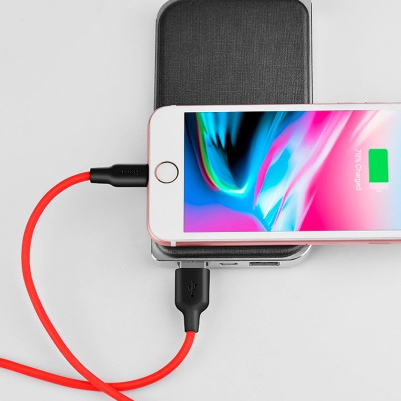 x21 silicone lightning charging cable connection