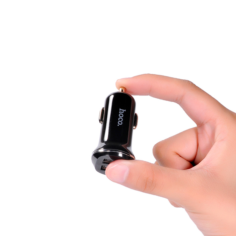 z1 dual usb car charger black hand