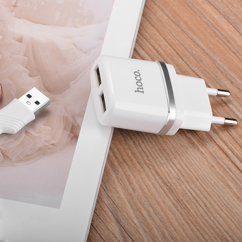 c12 smart dual usb charger