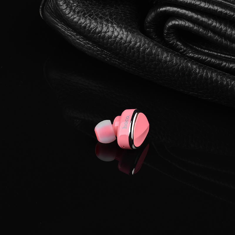 E7 wireless earphone interior pink