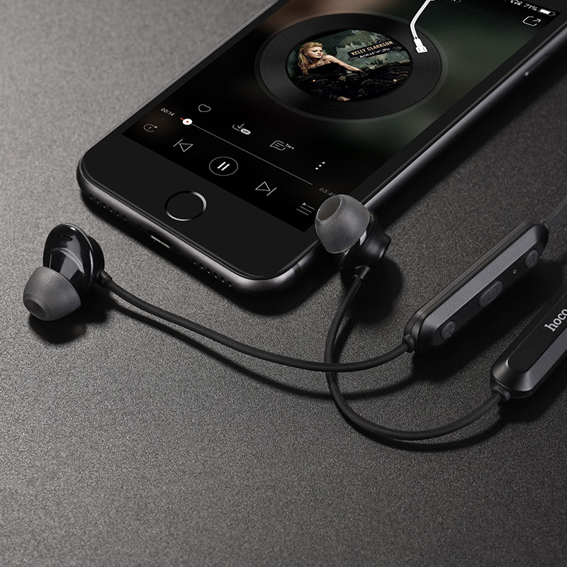 Music earphones outlet