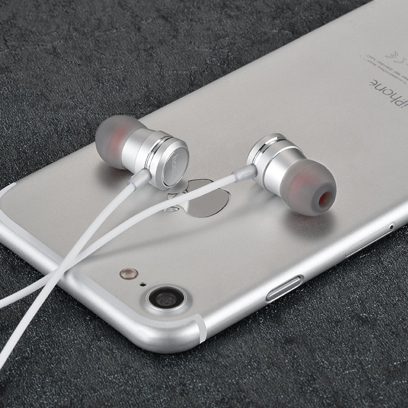 m16 ling sound metal universal earphones with mic silver with phone