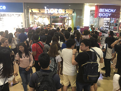 hoco hits ten tenth store in philippines 14