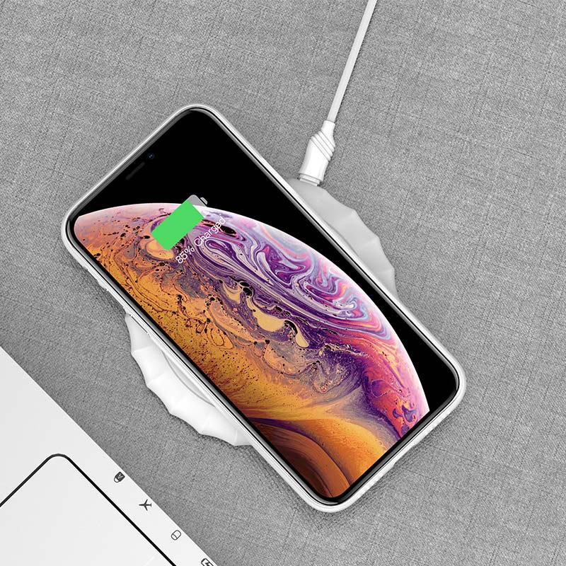 hoco cw13 sensible wireless charger charging