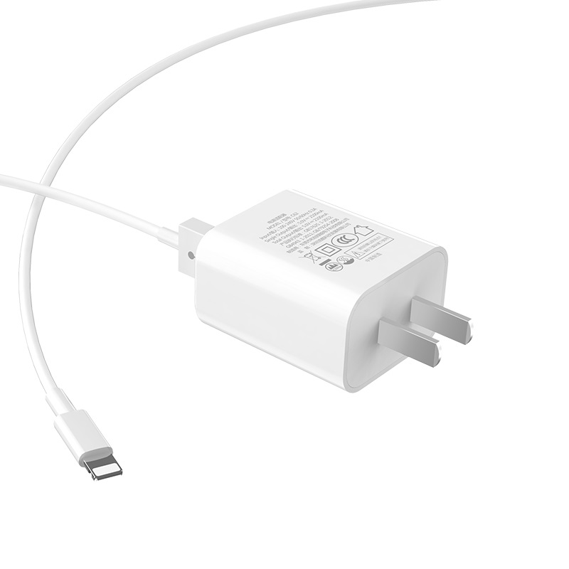 hoco c62 victoria зарядный адаптер с двумя usb 3c набор с lightning штекер