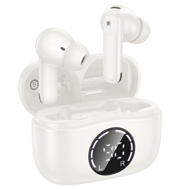 eq22 cloudy white