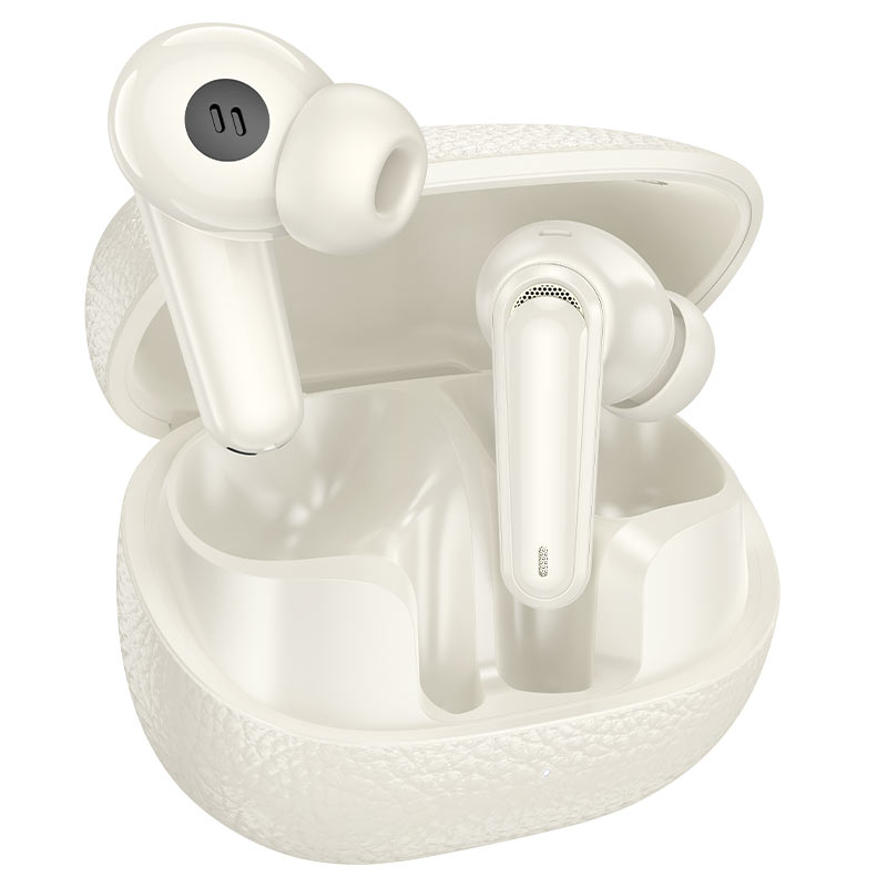 eq23 milky white